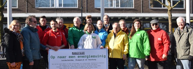 Ondertekening manifest - foto.jpeg